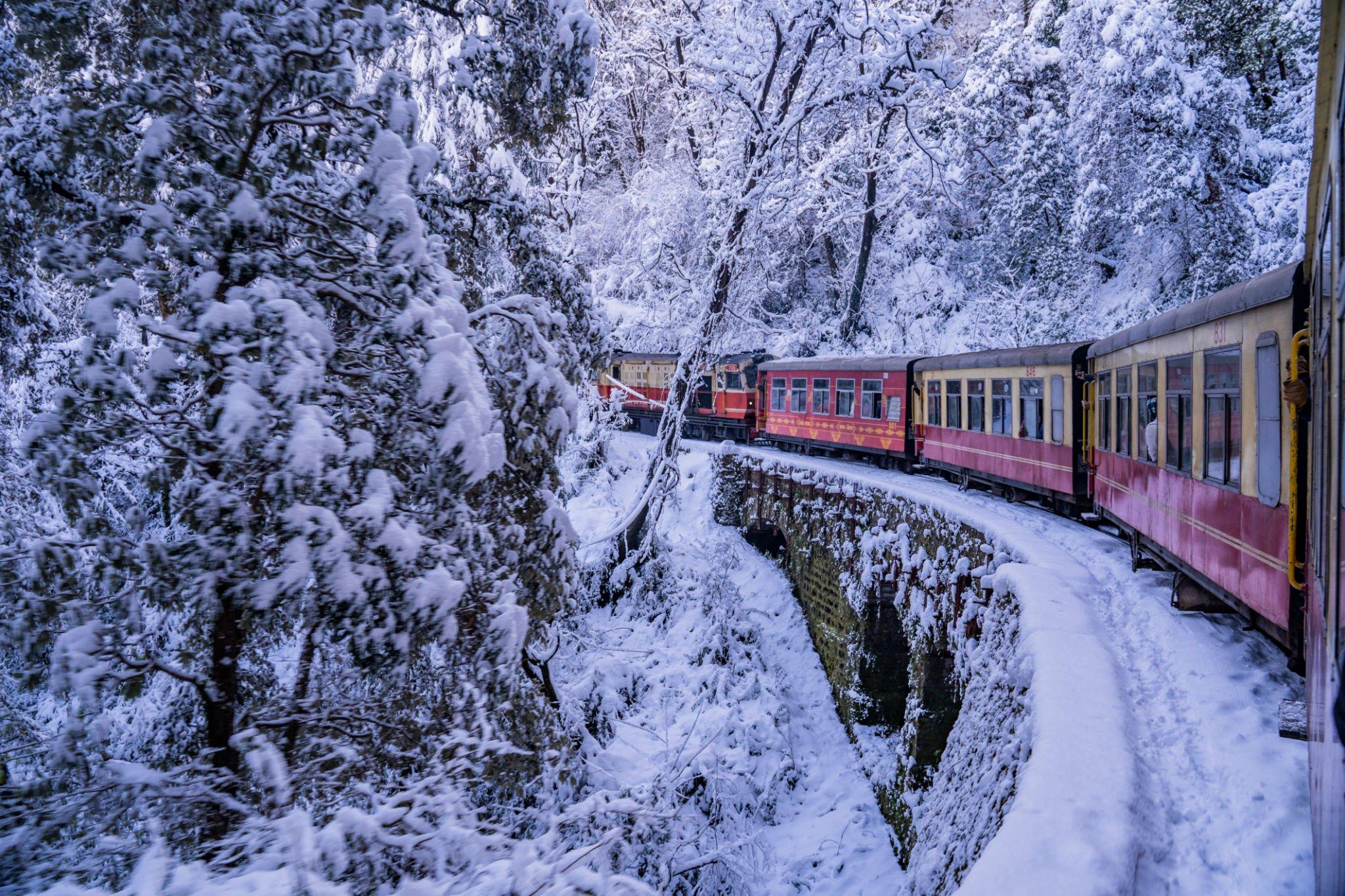 himachal tour packages - toy train shimla-best travel agency in chandigarh - Teji Travels