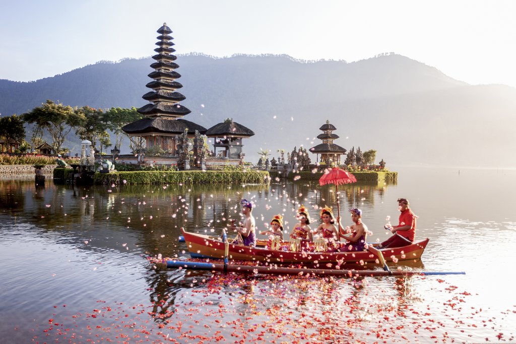 Indonesia tour packages | bali-seminayak-best travel agency in chandigarh - Teji Travels